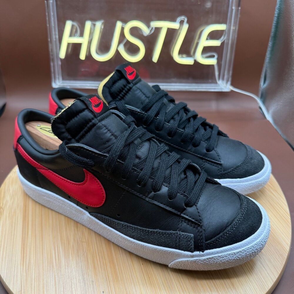 Nike Blazer Low ‘77 Black/University Red-White Men’s size 8.5